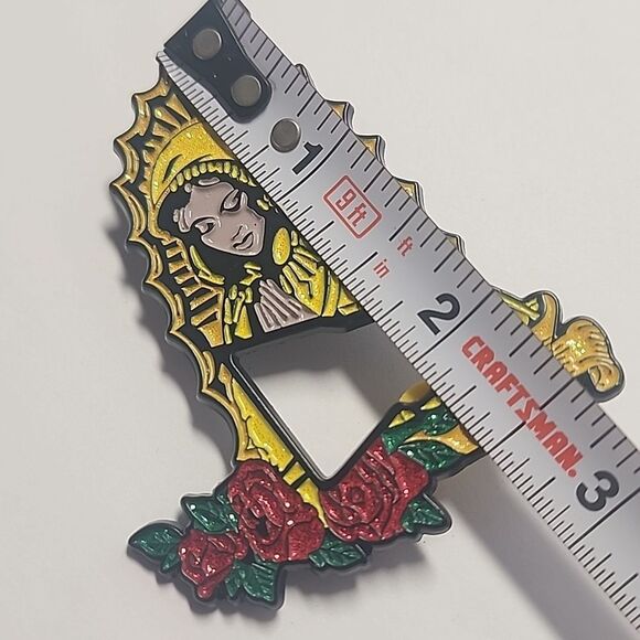 Yellow and Red Virgin Mary Enamel Pin - Picture 3 of 3